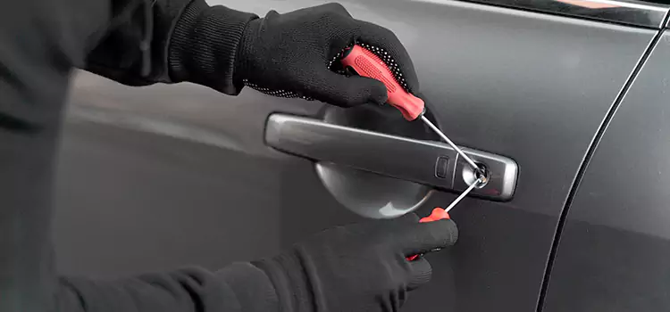 Locked Out of Car Help South Holland