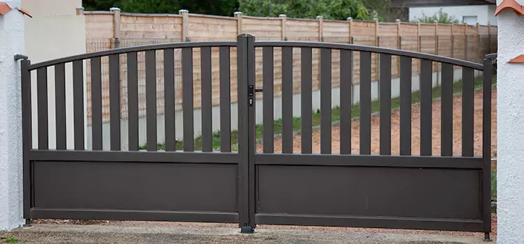 Advanced Gate Solutions in South Holland, IL