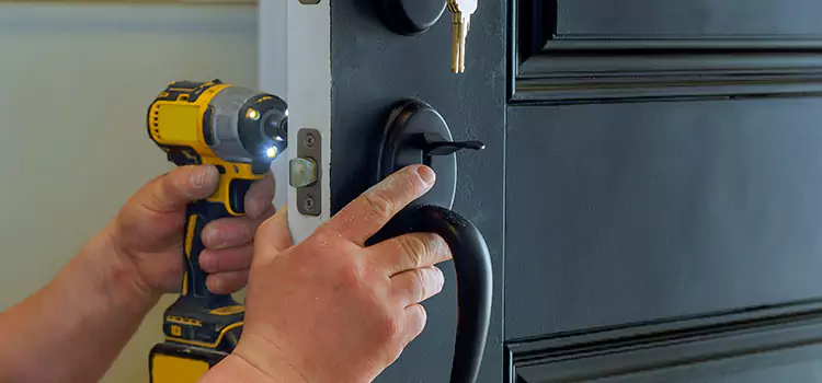 Locksmith Emergency Service South Holland