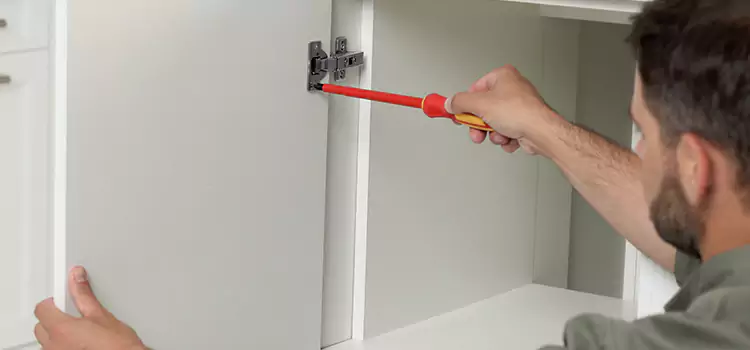 Screen Door Hinge Repair South Holland