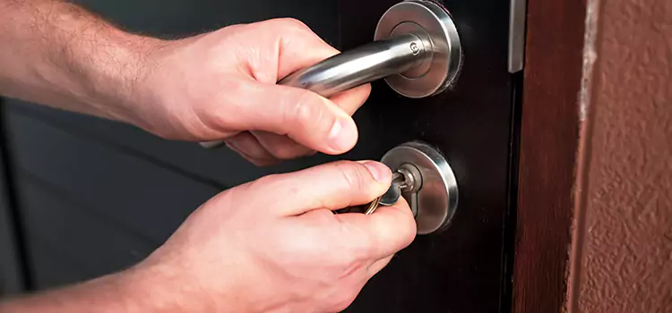 Door Closer Repair & Installation South Holland